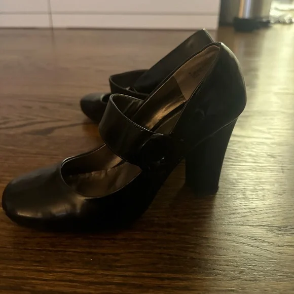 vintage shiny black mary jane heels coquette shoe - Picture 4 of 4